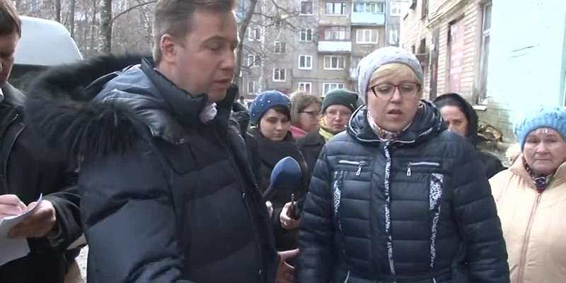 Очередная встреча сити-менеджера с жителями Заводского района Орла вылилась в обещания и сомнения