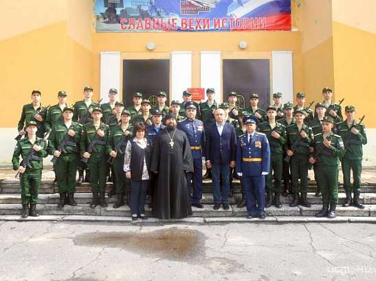 В Орле 28 ребят из разных регионов страны приняли присягу на верность Отечеству