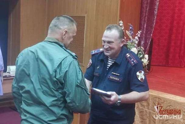 В Управлении Росгвардии по Орловской области сотрудникам и военнослужащим, принимавшим участие в СВО, вручили награды 