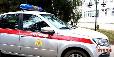 Росгвардия Задержание  В Орле росгвардейцы задержали агрессивного посетителя кафе