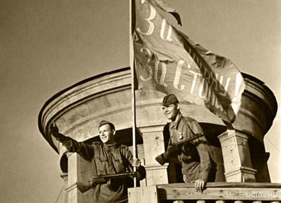 В витринных окнах Орловского краеведческого музея откроется выставка «Красные флаги над освобождённым Орлом»