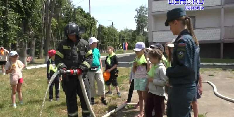 Как избежать чрезвычайных ситуаций? Об этом спасатели рассказали ребятам, отдыхающим в санатории "Орловчанка"