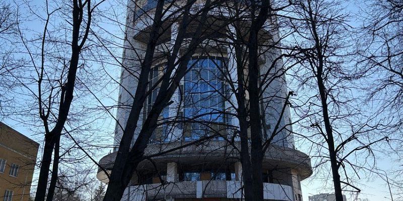 С точностью до сотых. Стало известно, что сейчас происходит со стройкой многопрофильного мед. центра в Орле