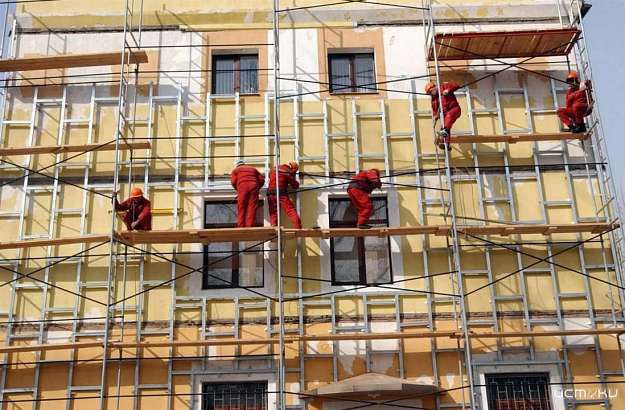 Готов ответить. Клычков даст детальные разъяснения по резкому повышению взносов на капремонт Готов ответить. Клычков даст детальные разъяснения по резкому повышению взносов на капремонт