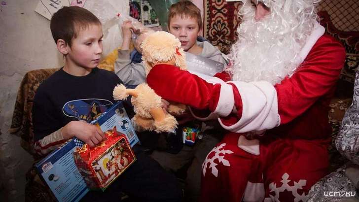 Дети из многодетных семей Орловщины поучаствовали в новогоднем празднике