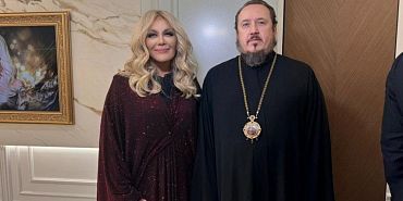 Популярная певица Таисия Повалий получила подарок от епископа Ливенского и Малоархангельского Нектария