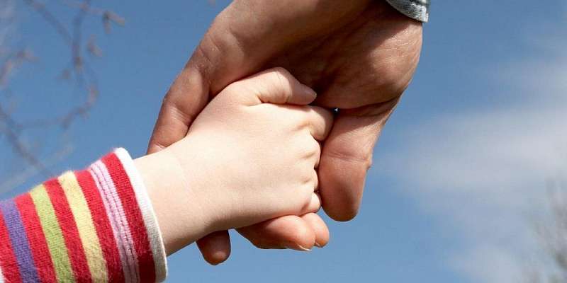 В Орловской области с начала года 65 детей-сирот обрели семью