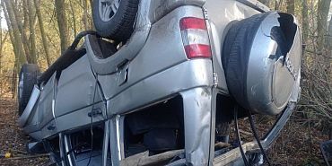 Накануне "УАЗ" угодил в кювет и перевернулся
