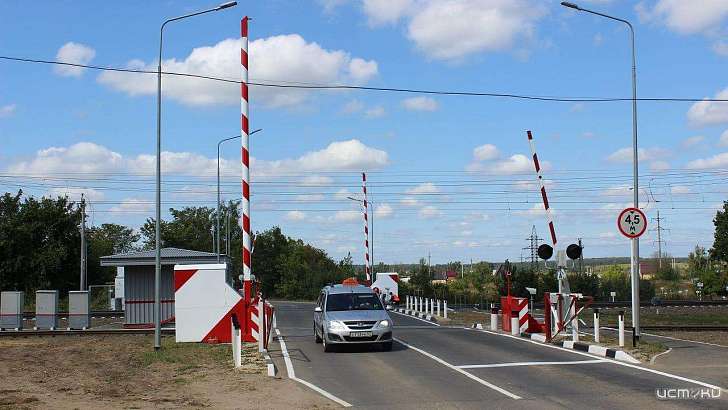 В Орловско-Курском регионе МЖД завершен ремонт переездов 