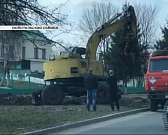 До 2025 года в Орле обещают расселить жильцов более 100 аварийных домов, а на месте срубленных деревьев начали выкорчевывать пни. Новости за 90 секунд