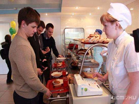 Вузовские столовые, возможно, будут проверять студенты-«ревизорро»