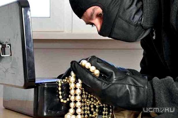 В Орле 41-летний мужчина ограбил квартиру сожительницы 