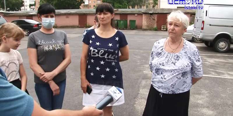 Жильцы аварийного дома на Серпуховской в Орле уже два месяца живут в гостинице