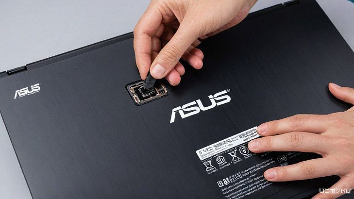 Замена петлей крышки на ноутбуке Asus: устранение люфта и трещин