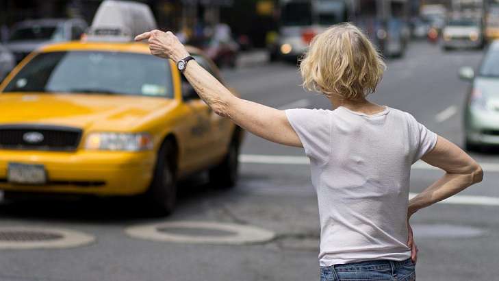 Орловчанка набрала больше 5 кредитов для возлюбленного таксиста-игромана