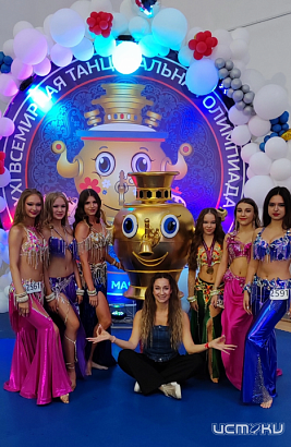 Воспитанницы студии профессионального сценического арабского танца "Serafima" вернулись из Москвы с россыпью наград