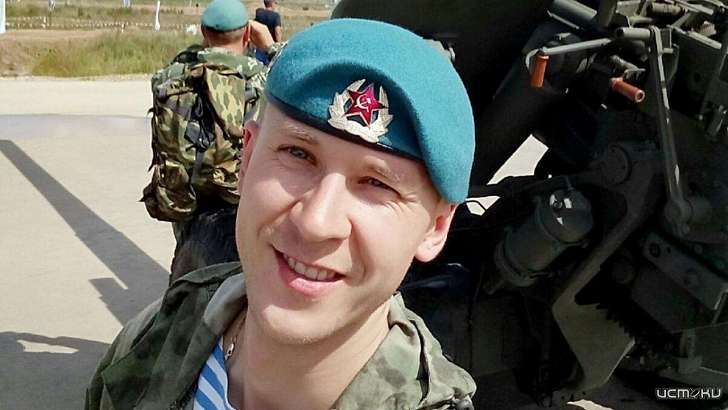 Об истинном патриотизме и прыжках с парашютом — в прямом эфире Ретро FM 