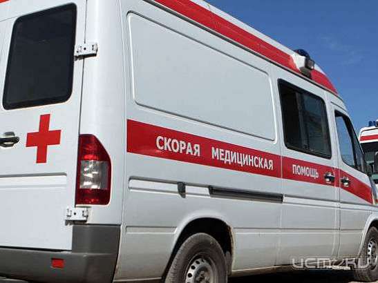 Житель Свердловского района попал в больницу после посиделок с коллегой