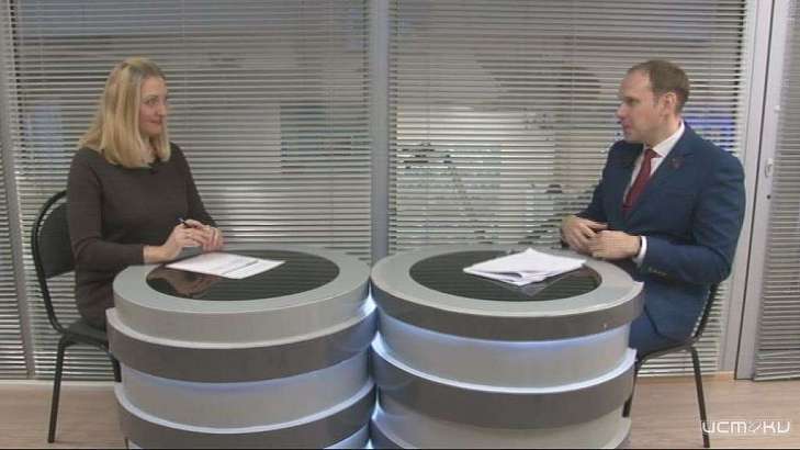 Почему город стоит у области с протянутой рукой, а долг городской казны растёт как снежный ком? Об этом и не только в программе "Вечерний гость"