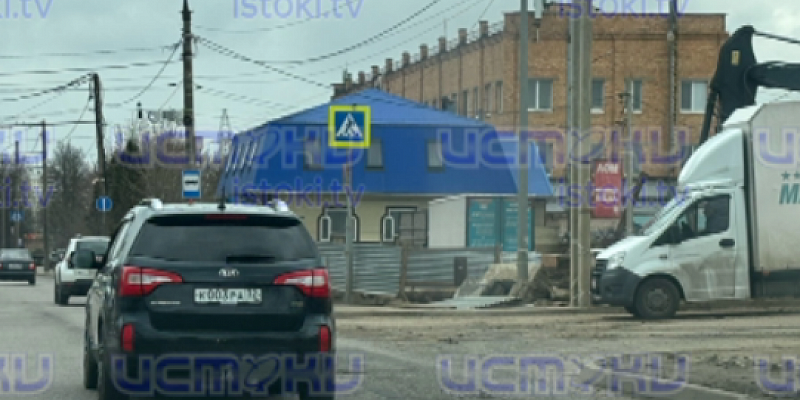 Карачевское шоссе в Орле обрастает ямами, несмотря на то, что что было отремонтировано совсем недавно