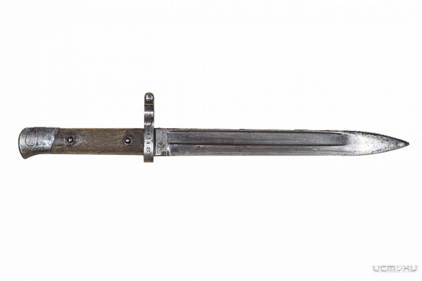 В Орле экс-полицейского обвиняют в попытке продать штык-нож времён ВОВ