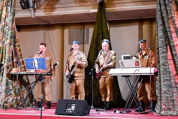 Орловских воинов-афганцев наградили медалями 