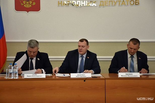 Депутаты проконтролировали лекарственное обеспечение орловчан, больных сахарным диабетом