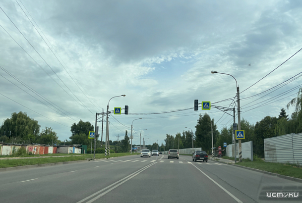 На улице Мостовая в Орле скоро заработает еще один светофор