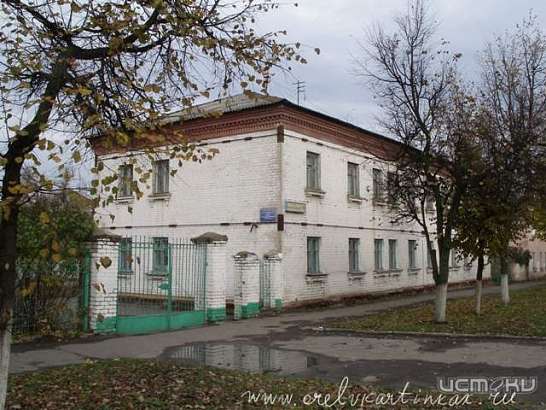 Табак вновь продавали возле школ