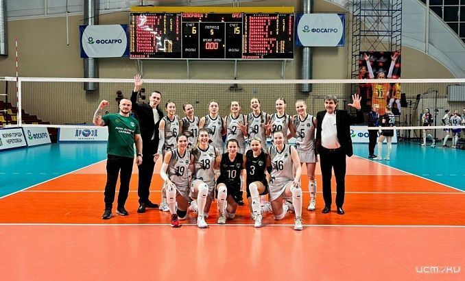 Орловские волейболистки отобрали очки у лидера турнира 