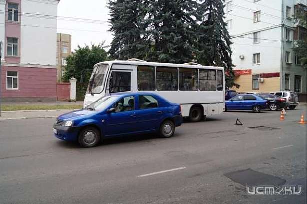 На ул. Октябрьской «Рено Логан» сбил пешехода