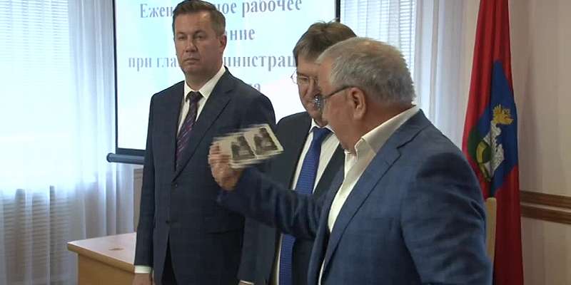 На планерки в мэрии всплыли исторические курьезы