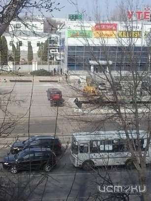 У завода «Орлэкс» вместо фонтана будет автостоянка?