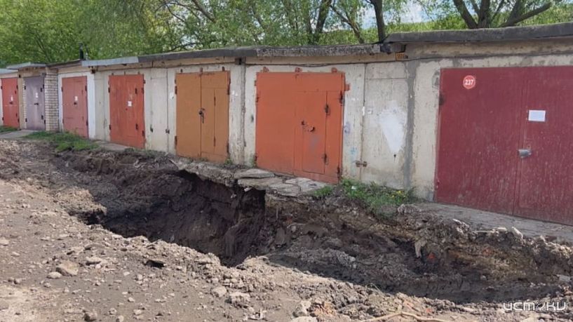 Pатянувшееся строительство ФОКа на Матвеева и скандальный аварийный коллектор в ГСК Луч
