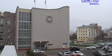 "Потребность больше, но позволить себе этого мы не можем" - готова ли спецавтобаза к зиме и что будет с ГСК "Луч"