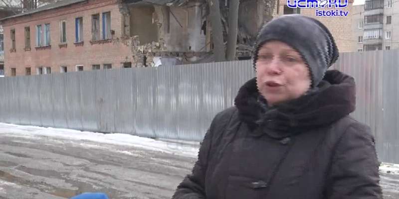 Дом №8 на улице Куйбышева находится в ужасном состоянии. К этой проблеме добавилась ещё одна - стройка под окнами. Почему так получилось и что делать ...