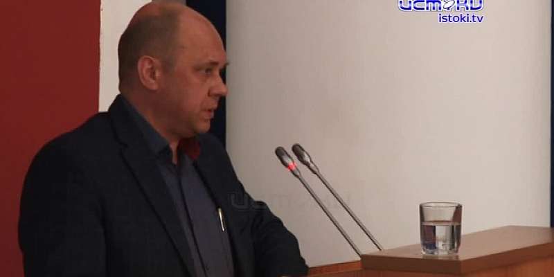 Орловские парламентарии собрались на очередную сессию. Глава региона и глава города не удостоили своим визитом заседание депутатов