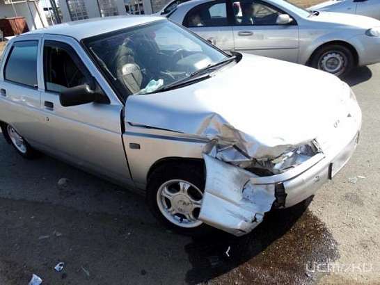 "LADA Granta" VS "LADA Granta": в Орле столкнулись две «Лады»