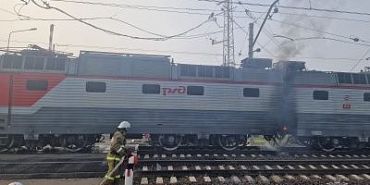 Поезд пожар Под Орлом загорелся локомотив