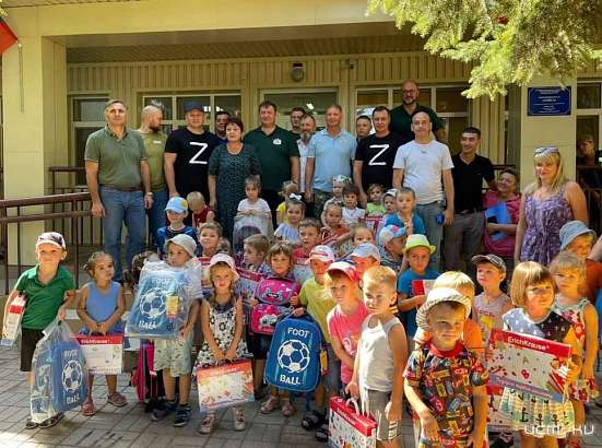 Орловский Россельхознадзор помог 30 первоклассникам Донбасса собраться в школу 