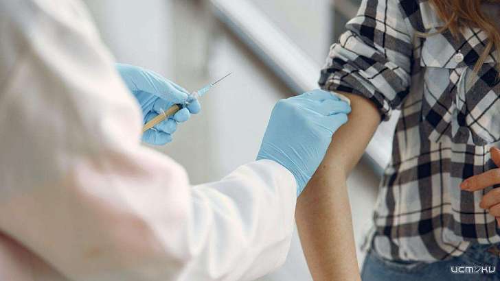 Более 200 тысяч орловчан сделали прививку против гриппа за счет государства