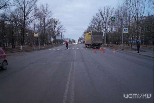 В Орле грузовик сбил пешехода