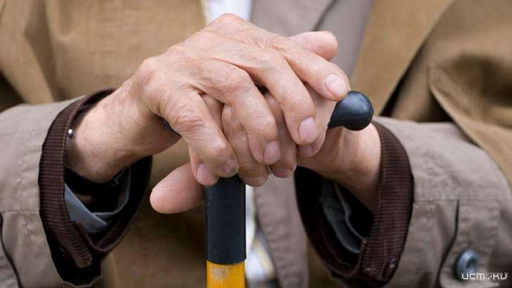 На Орловщине соседи спасли пенсионера от пьяного рецидивиста На Орловщине соседи спасли пенсионера от пьяного рецидивиста