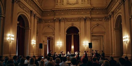 Концерты при свечах: традиции и акустика в исторических соборах