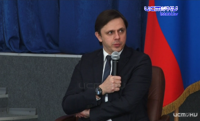 Политолог Слатинов прокомментировал заявление Клычкова о намерении баллотироваться на второй срок