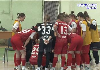 15 футбольных девичьих команд со всей России приезжали недавно в Орел