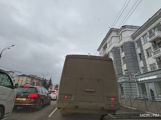 Маршрутку-хрюшку мы повстречали на улицах Орла