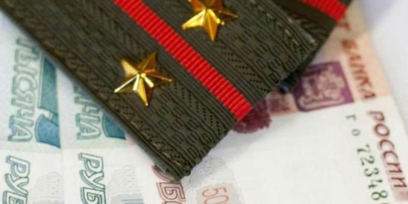 Орловским военнослужащим и силовикам повысят оклады