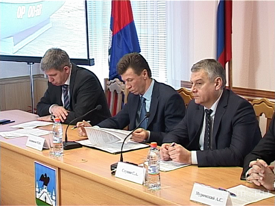 Планерка в мэрии: скоростное совещание и неожиданные гости