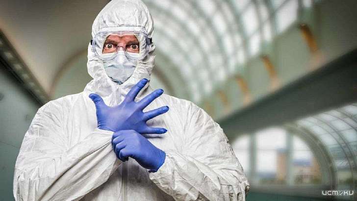 «Паникеры, в сторону!»: Клычков опроверг слухи о закрытии школ после 20 сентября